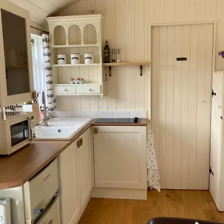 Willow Brook Shepherd Hut Sidmouth Exterior photo